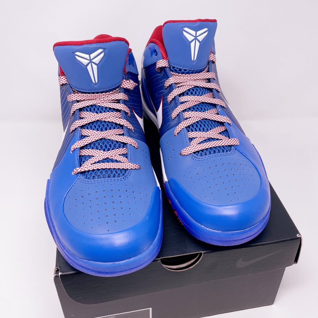Kobe Iv Protro Royal Varsity/Blanc Size 12